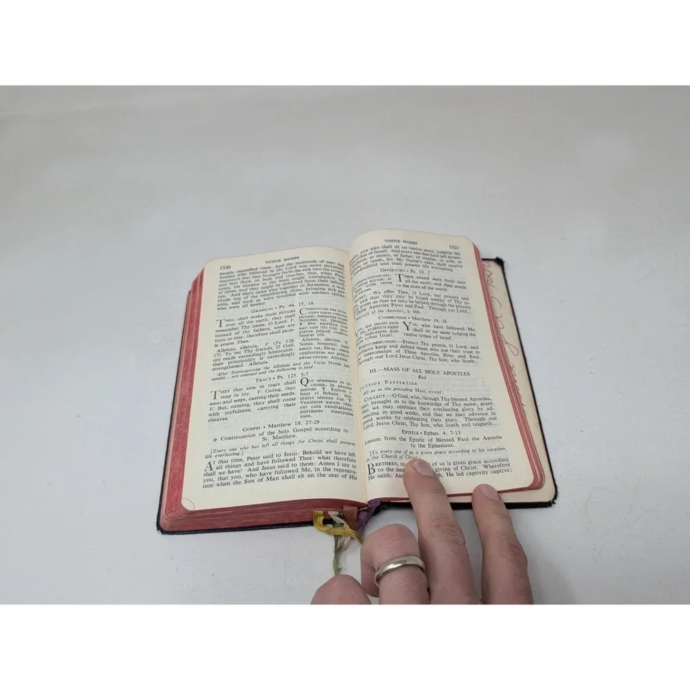 Vintage 1953 The New Marian Missal for‎ Daily Mass Fr. Juergens Regina Press
